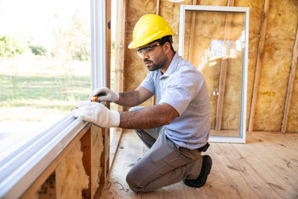 Best Insulation Repair Services  in Great Neck Gardens, NY